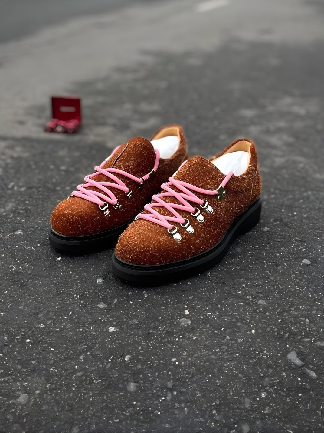 Veyrrawear – Scarpe derby in pelle scamosciata marrone